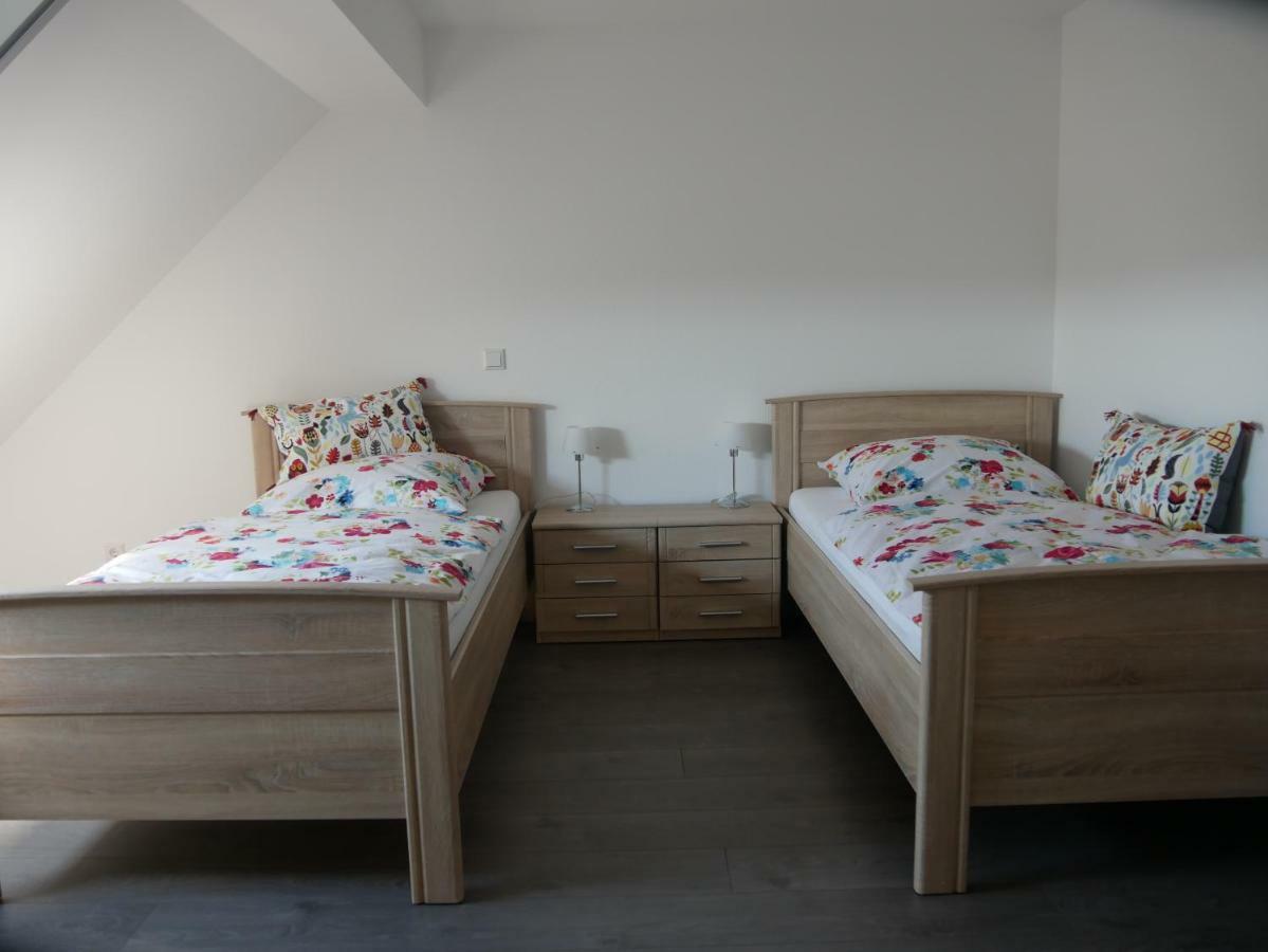 Ferienwohnung Am Deich Bedburg-Hau Bagian luar foto